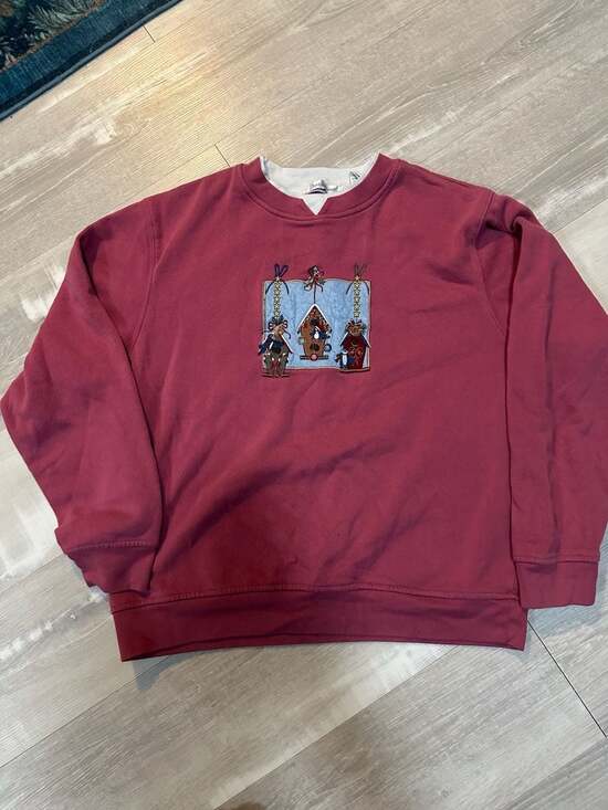 Hastings & Smith Tops - Hastings Smith Vintage Embroidered Birdhouse Christmas Double Collar Sweatshirt